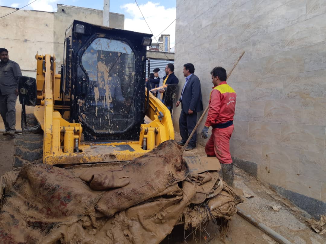 کمک رسانی شهرک صنعتی بزرگ شیراز به محله سعدی